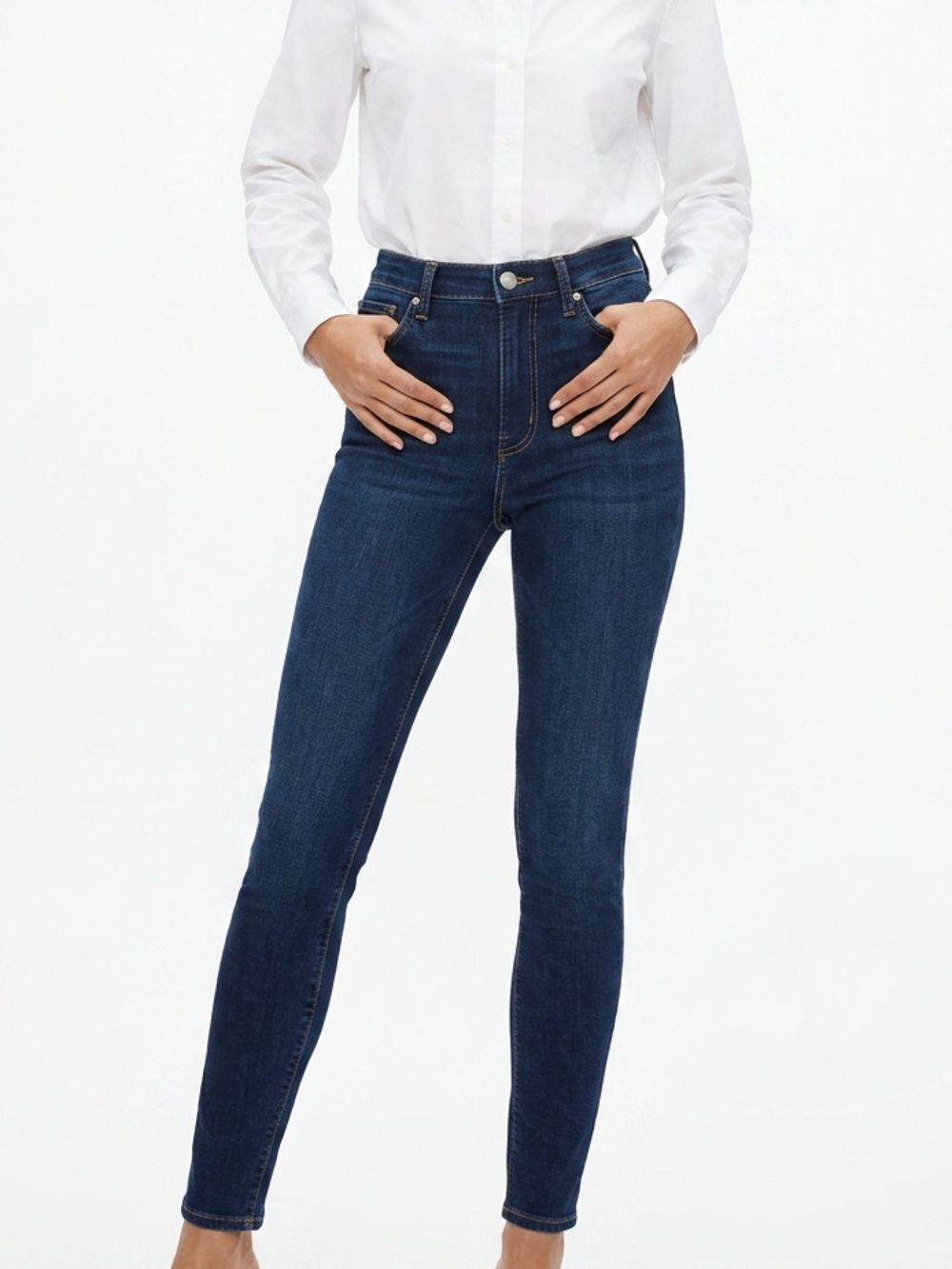 UNIVERSAL THREAD | High-Rise Skinny Jeans in Dark Blue Women’s Size 6/28 R